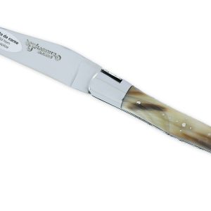Couteau Laguiole en Aubrac 1 Pièce 12 cm Double Platines Guillochées Pointe de Corne Flammée 2 Mitres Inox Brillant Ressort spiral Mouche Prestige N°6