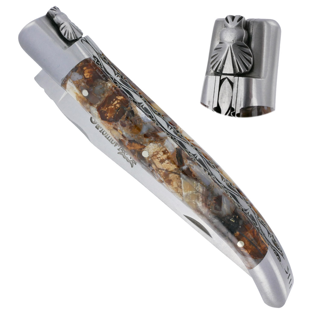 Couteau Laguiole en Aubrac 1 Pièce 12 cm Fusion Double Platines et Ressort guillochés Manche en Mammouth Stabilisé Finition brossée Num 2