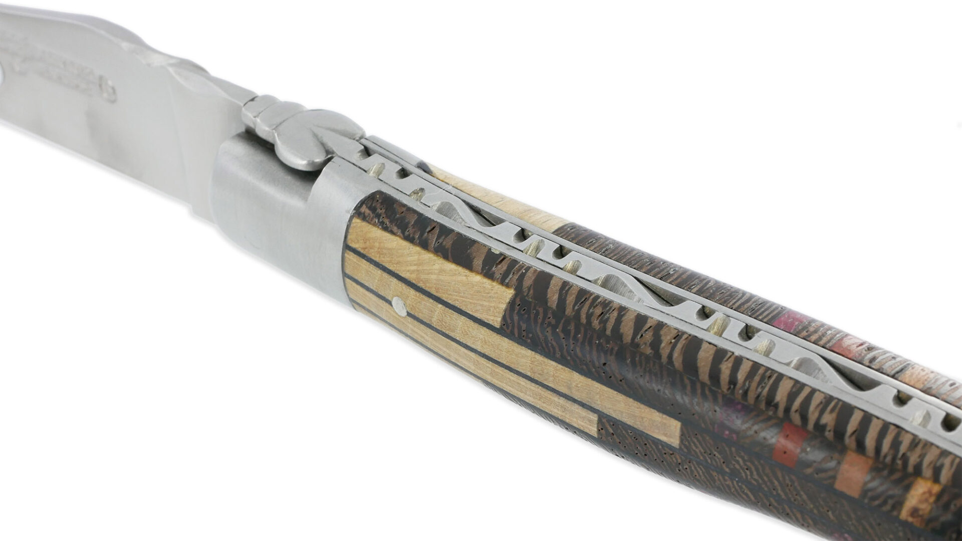 Couteau Laguiole en Aubrac 1 Pièce 12 cm Manche Marqueterie Puzzle Etincelle 2 Mitres Inox Brossé
