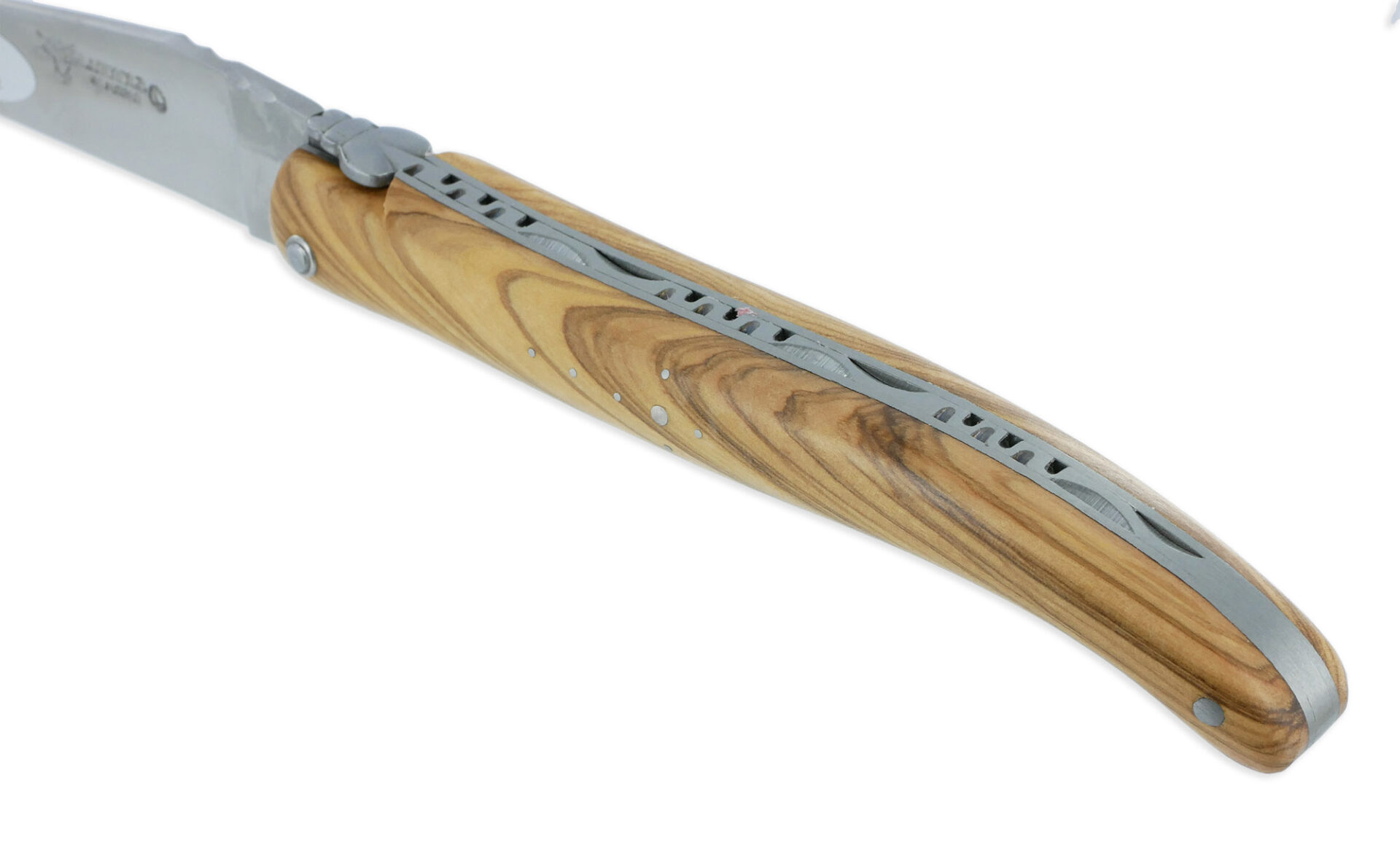 Couteau Laguiole en Aubrac 1 Pièce 12 cm Olivier Plein Manche Finition Brossée