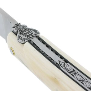 Couteau Laguiole en Aubrac 1 Pièce 12 cm Plein Manche en Ivoire de Mammouth Ressort et platines guillochés Mouche N°8