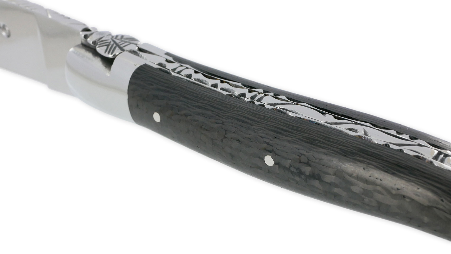 Couteau Laguiole en Aubrac 1 pièce 12cm Carbone 2 Mitres Inox Brillant Platines et Ressort Guillochés Finition Brillante