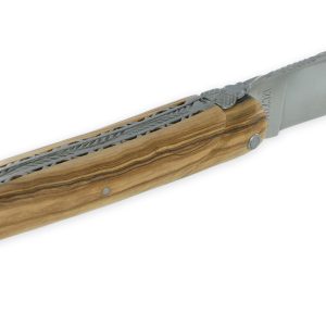 Couteau Laguiole en Aubrac 1 pièce 12cm Manche Olivier Plein Manche Finition Brossé Double Platines Num 2