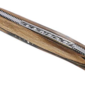 Couteau Laguiole en Aubrac 1 pièce 12cm Plein Manche en Bois d’Aubrac Platines Perlées Ressort Guilloché Lame Brute de Forge Mouche Prestige N°12