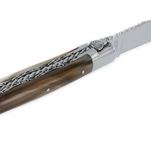 Couteau Laguiole en Aubrac 1 piece 12cm Pointe de Corne 2 Mitres Inox Brillant Double Platines et Ressort Spirale Guillochés Finition Brillante