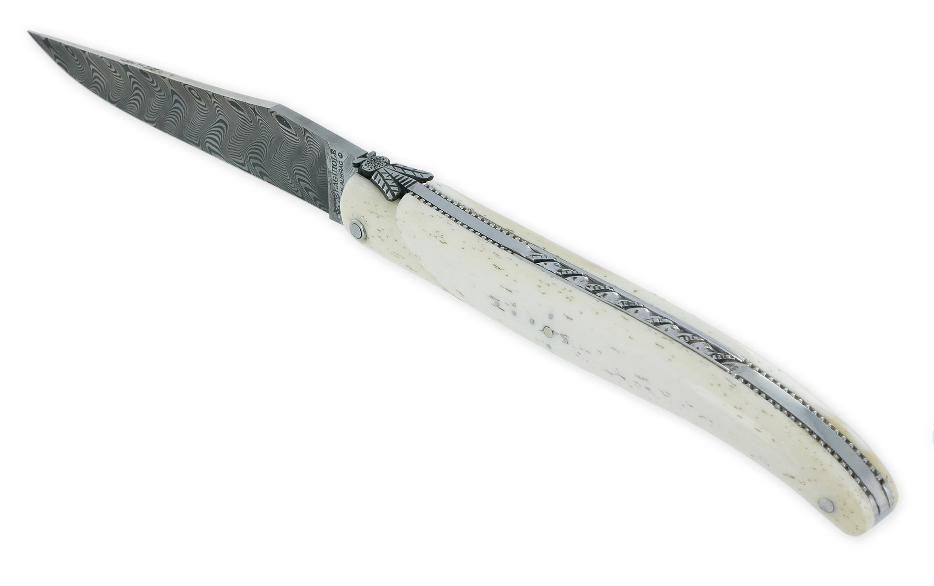 Couteau Laguiole en Aubrac “Le Perlé” 1 pièce 12cm Plein Manche Os Platines Perlées Ressort Guilloché Lame Damas Balbach Mouche Prestige N°12