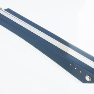 Couteau Laguiole en Aubrac Origine Paquebot FRANCE Plein Manche 12cm Corian Blanc et Bleu