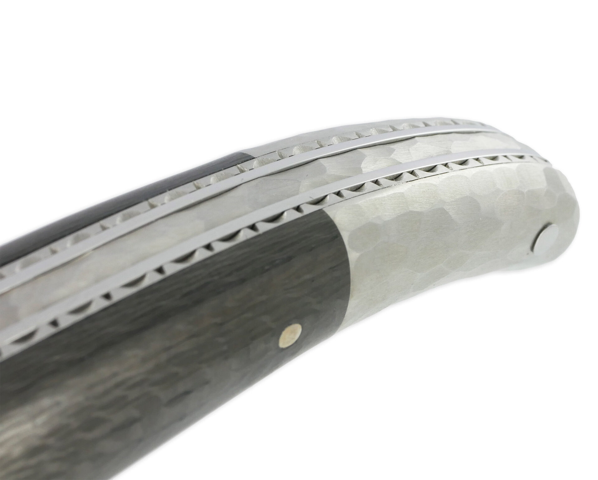 Couteau Prestige Forge de Laguiole Rambaud Mitre Arrière manche Fibre Carbone Double Platines Finition Silex