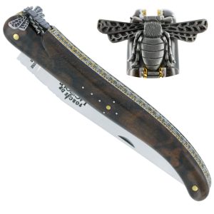 Couteau Prestige Forge de Laguiole Rambaud Plein Manche Double Platines en Noyer Envol de l’Abeille 3D