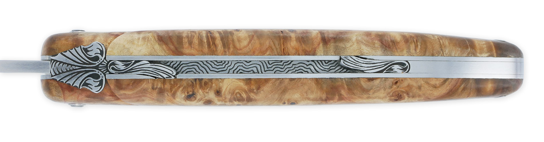 Couteau Prestige Laguiole en Aubrac 1 Pièce 12 cm Plein Manche en Loupe de Marronnier Platine Inox Ressort en creux Guilloché Main Mouche stylisée