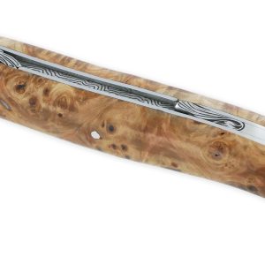 Couteau Prestige Laguiole en Aubrac 1 Pièce 12 cm Plein Manche en Loupe de Marronnier Platine Inox Ressort en creux Guilloché Main Mouche stylisée