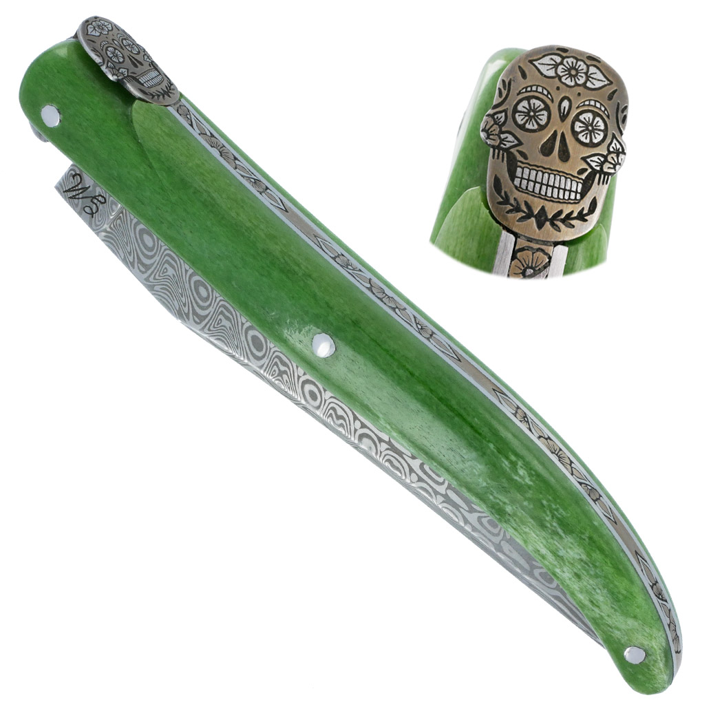 Couteau Prestige Laguiole Tête de Mort Mexicaine Manche Os chameau 1 Pièce 12 cm Lame Damas Ressort Guilloché Main