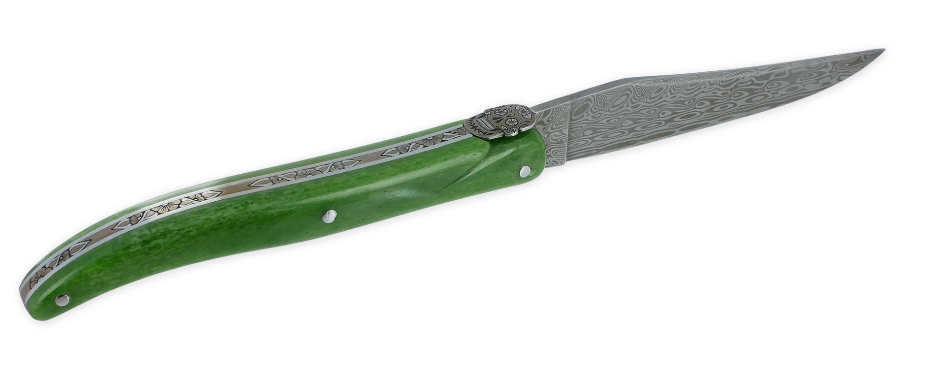 Couteau Prestige Laguiole Tête de Mort Mexicaine Manche Os chameau 1 Pièce 12 cm Lame Damas Ressort Guilloché Main