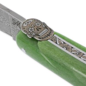 Couteau Prestige Laguiole Tête de Mort Mexicaine Manche Os chameau 1 Pièce 12 cm Lame Damas Ressort Guilloché Main