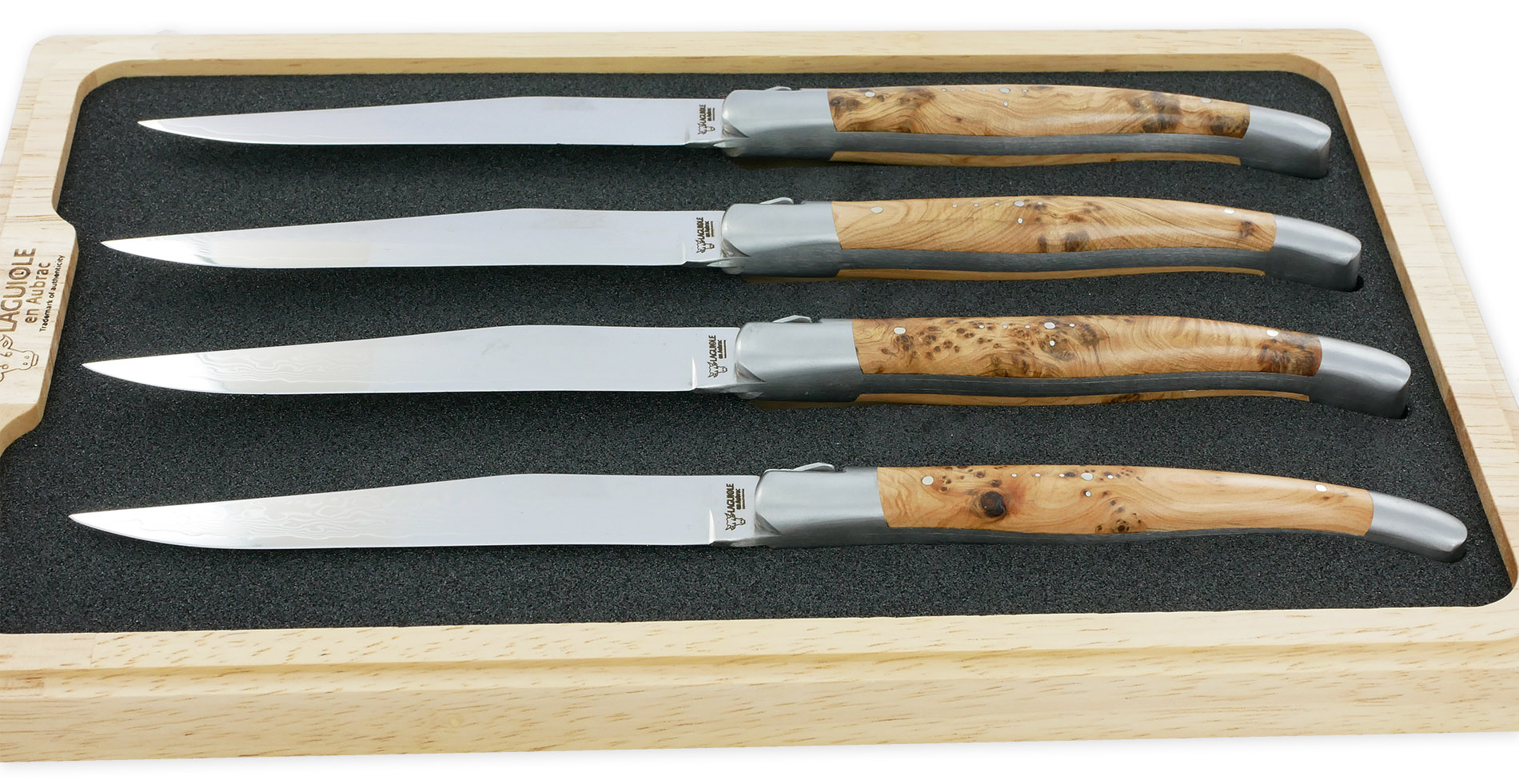 Couteaux de table Prestige Laguiole en Aubrac Genévrier Lame Damas (Set de 4)