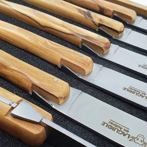 Set of 6 Laguiole table knives Le Quotidien. Handles : OliveWood