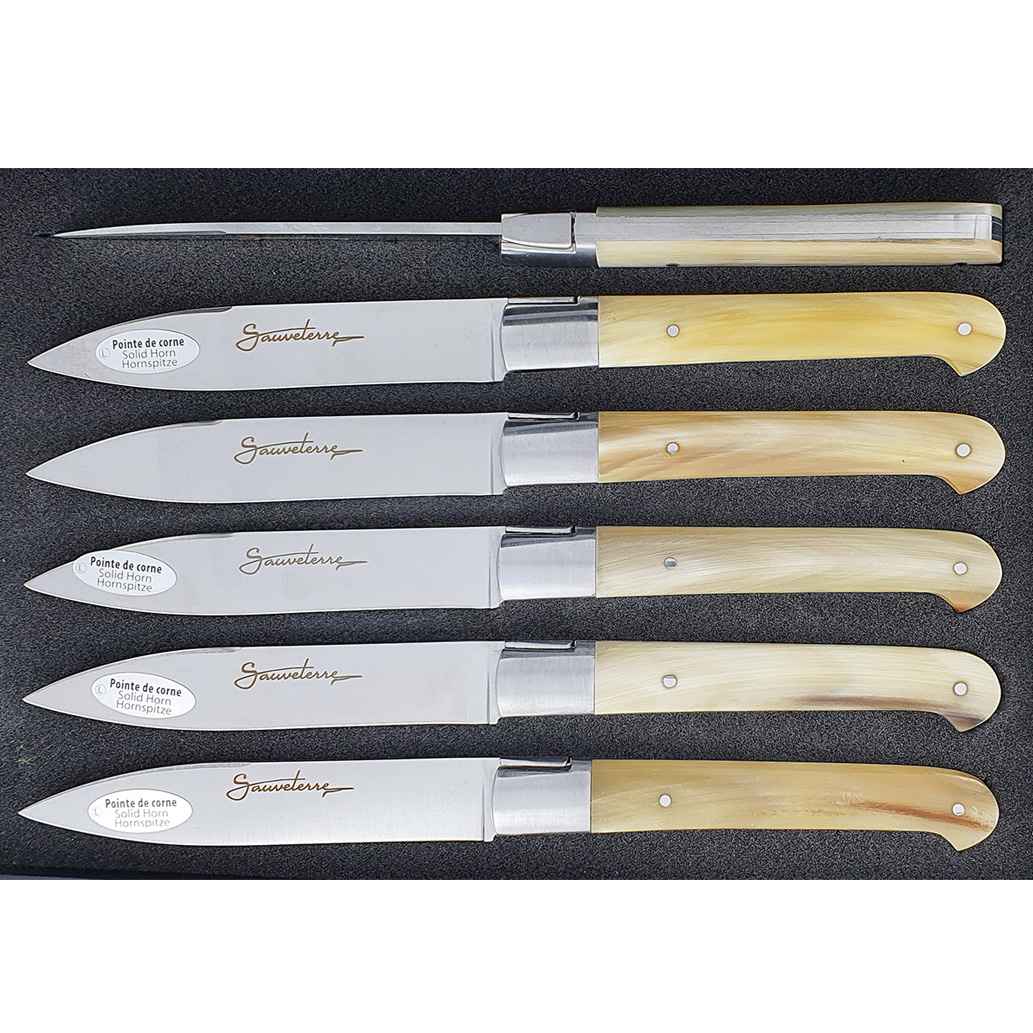 Laguiole en Aubrac Table knives Sauveterre Horn Tip (Set of 6)