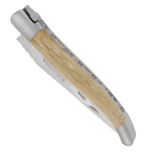 couteau laguiole en aubrac manche chene