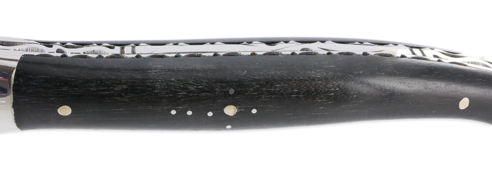 Couteau Laguiole en Aubrac 1 pièce 12cm Ebène 2 Mitres Inox Brillant Platines et Ressort Guillochés Finition Brillante
