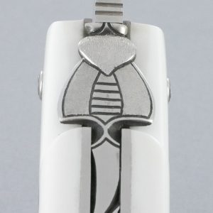 Couteau Laguiole en Aubrac NEO 1 Pièce 14 cm Plein Manche en Ebène et Corian Blanc Finition Inox Brossé