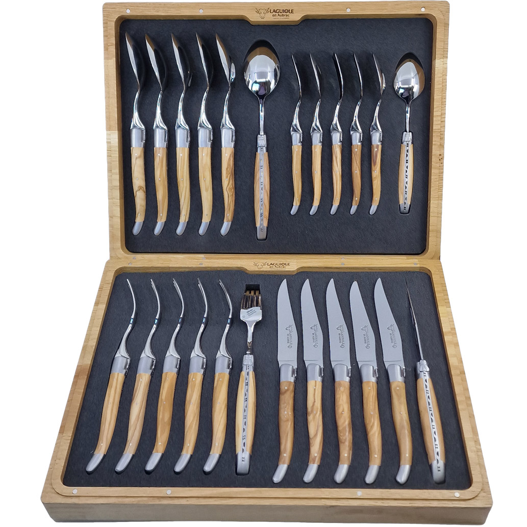 Ménagère Laguiole en Aubrac en Olivier (24 pièces)