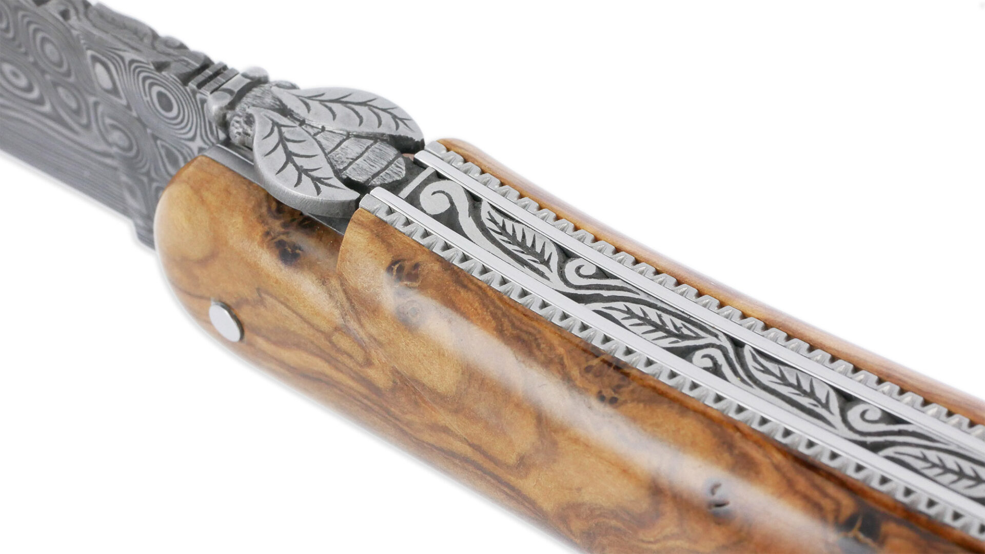 Couteau Prestige Forge de Laguiole Rambaud Plein Manche en Olivier Double Platines Lame Damas