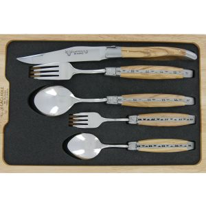 Set de table individuel Laguiole en Aubrac 5 pièces Manches en Olivier Finition Brossée