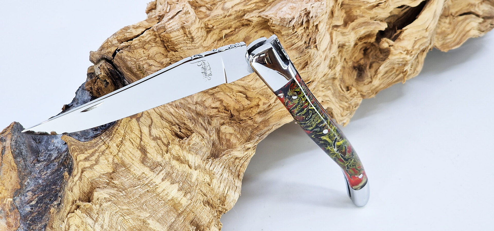 Couteau Prestige Laguiole David Dauvillaire Manche Lichen Stabilisé dans Résine 1 Pièce 12 cm