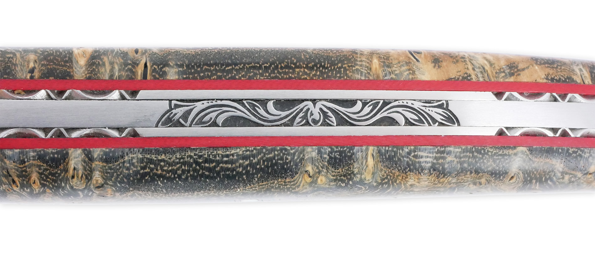 Couteau Prestige Laguiole en Aubrac 1 Pièce 12 cm Plein Manche en Loupe de Platane Gris Ressorts et Platines Guillochées à la main Entretoises Rouge Mouche Stylisée Lame Damas